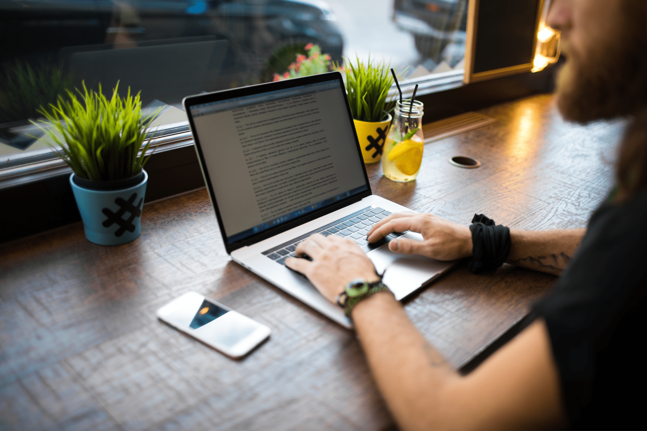 <span id="hs_cos_wrapper_name" class="hs_cos_wrapper hs_cos_wrapper_meta_field hs_cos_wrapper_type_text" style="" data-hs-cos-general-type="meta_field" data-hs-cos-type="text" >Krijg meer leads met deze 5 gouden regels voor effectief copywriting</span>