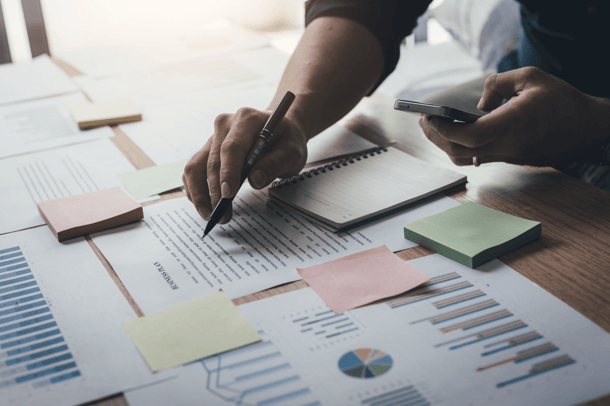 <span id="hs_cos_wrapper_name" class="hs_cos_wrapper hs_cos_wrapper_meta_field hs_cos_wrapper_type_text" style="" data-hs-cos-general-type="meta_field" data-hs-cos-type="text" >4 strategieën voor het vaststellen van vergoedingen voor freelancers</span>