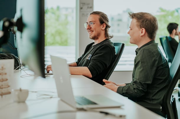 <span id="hs_cos_wrapper_name" class="hs_cos_wrapper hs_cos_wrapper_meta_field hs_cos_wrapper_type_text" style="" data-hs-cos-general-type="meta_field" data-hs-cos-type="text" >Geautomatiseerd testen: help business en IT van elkaar houden</span>