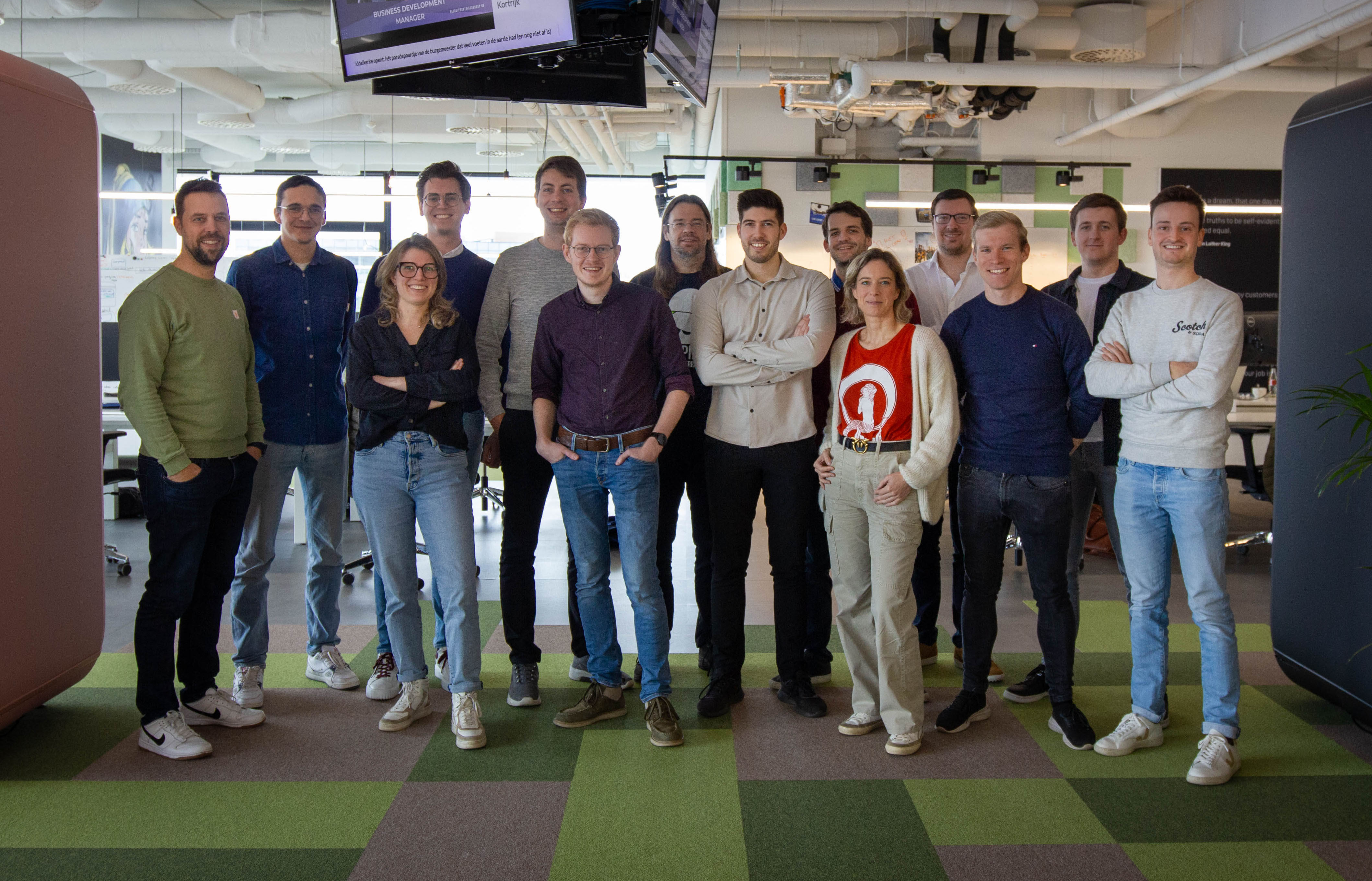 1717055512-teamphoto-datadots-2